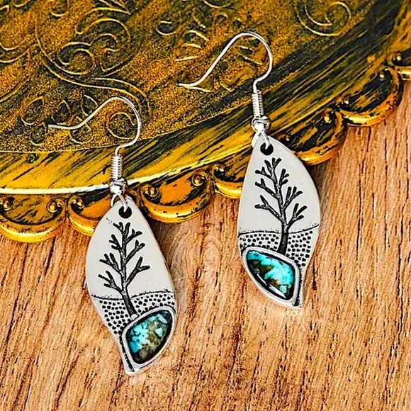 Silver Turquoise Leaf Tree Earrings Dangle - Picture 3 of 7